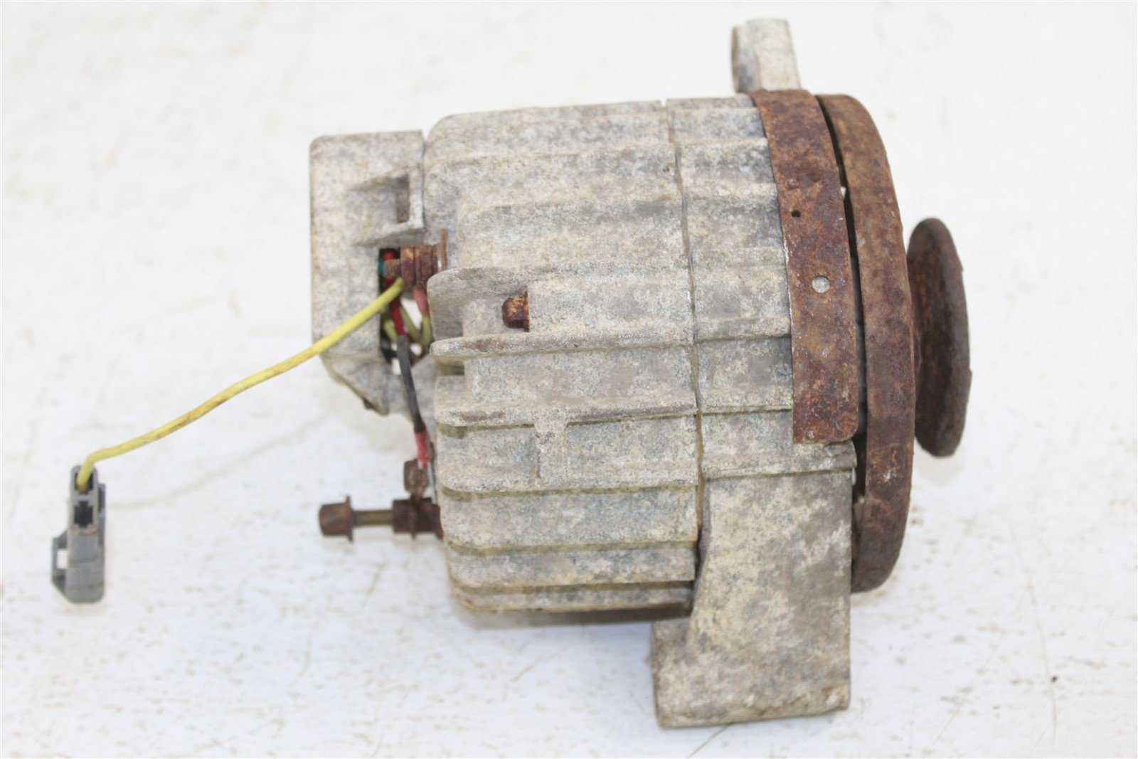 John Deere Gator 4x2 Alternator Motor Belt Pulley