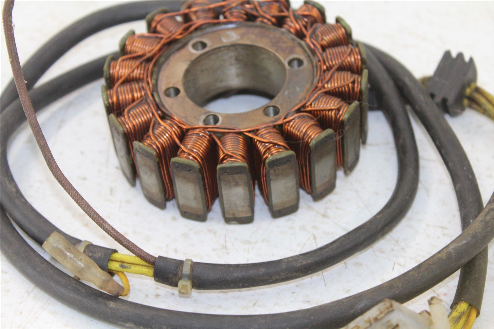 2004 Polaris Sportsman 700 EFI Stator Magneto Generator Coil