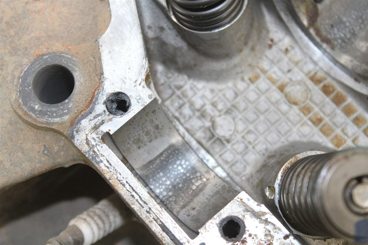 2008 Polaris Trail Blazer 330 Cylinder Head Valves Intake Exhaust
