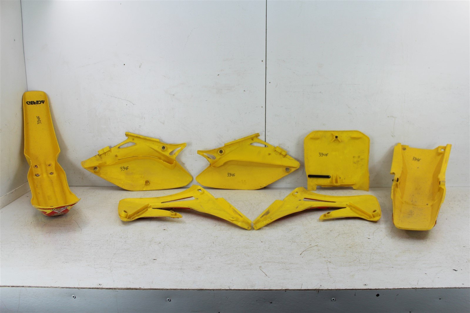 2004 Honda CRF250R Fender Set Rear Front Number Plates Tank Shrouds
