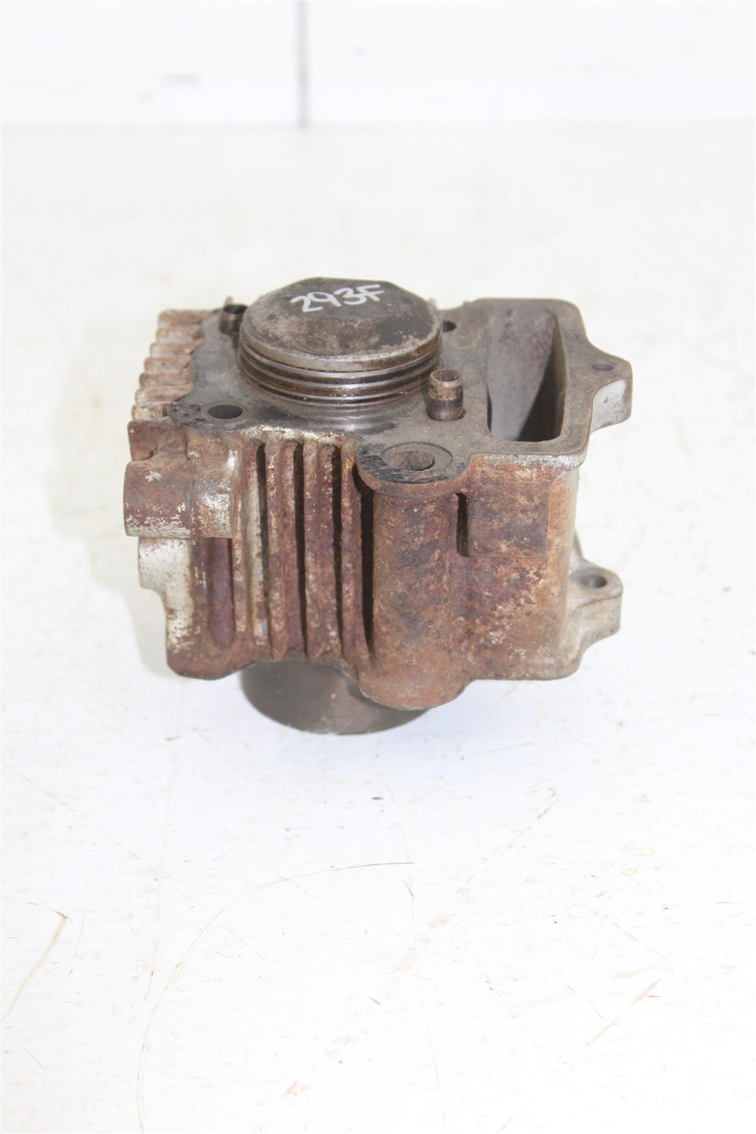 1975 Honda XL70E Engine Cylinder Jug Piston