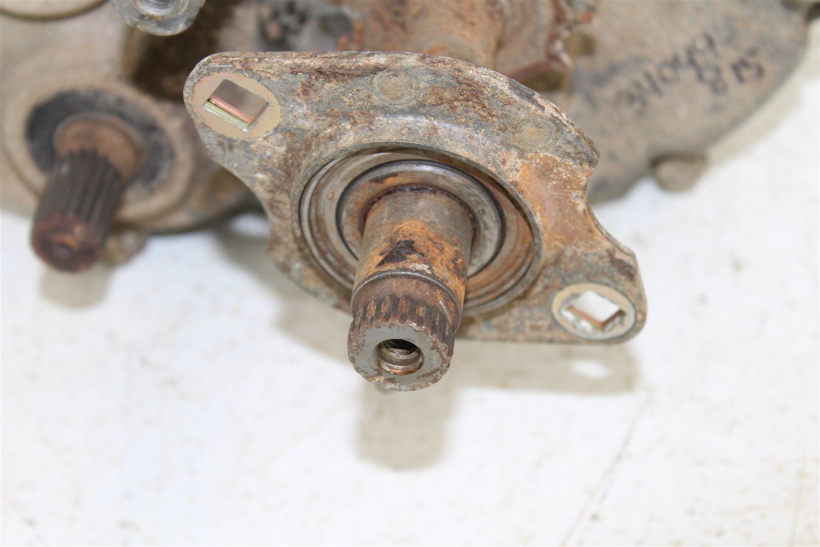 1993 Polaris 250 4x4 Transmission Gear Box Case