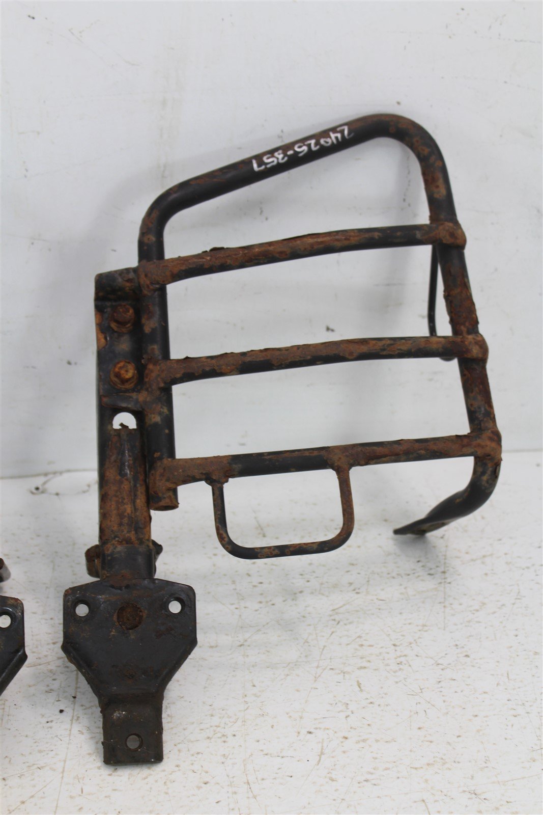 1994 Kawasaki Bayou 220 Foot Pegs Rests Set Left Right