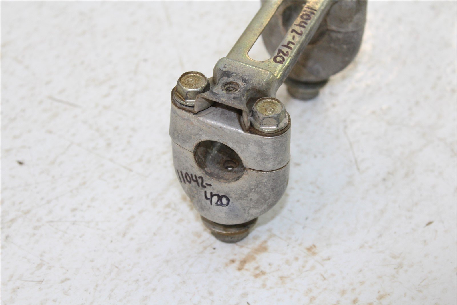 1986 Honda TRX200SX Handlebar Mounts Bar Mount