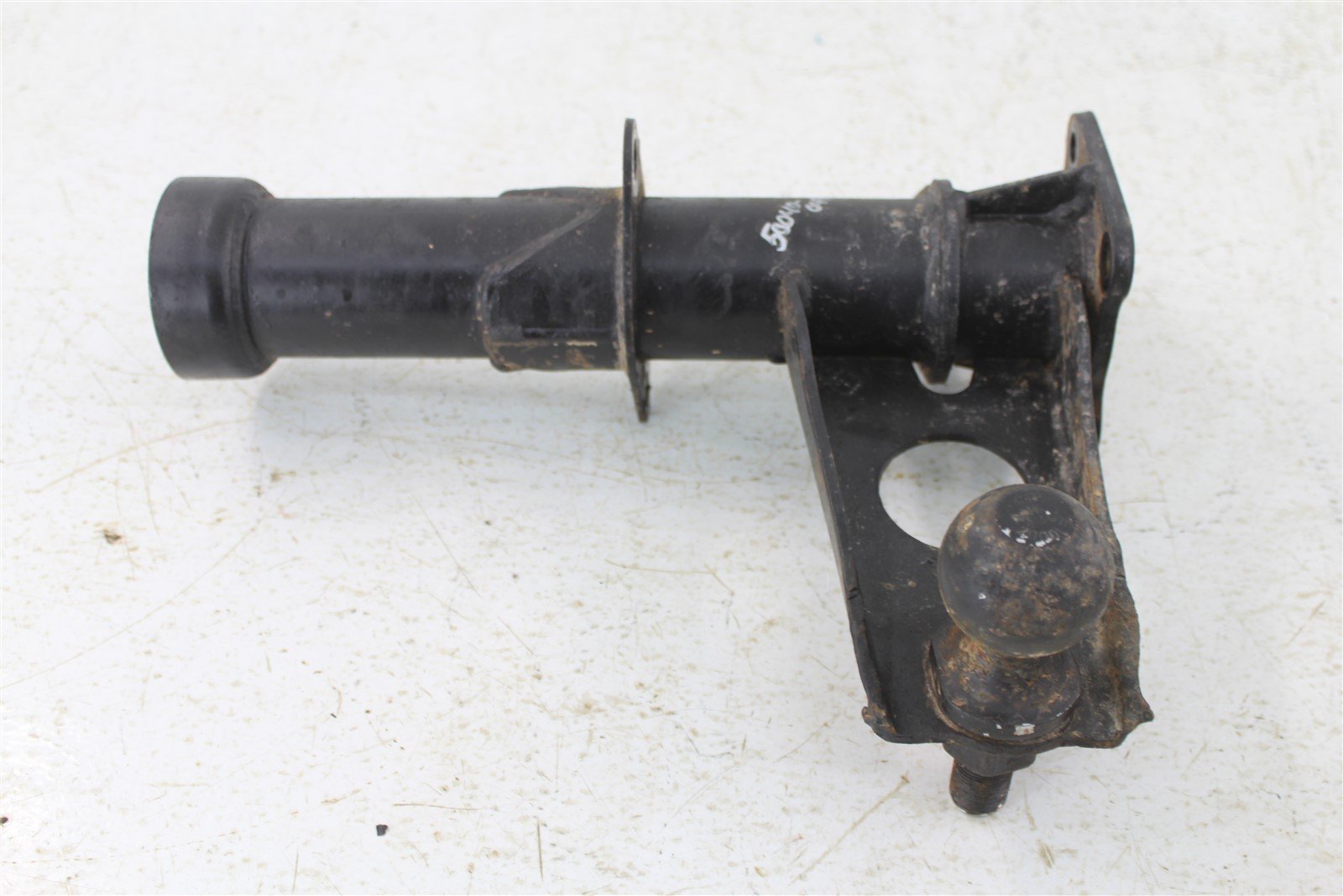 1998 Yamaha Grizzly 600 Rear Left Axle Carrier Housing 1 7/8" Tow Ball