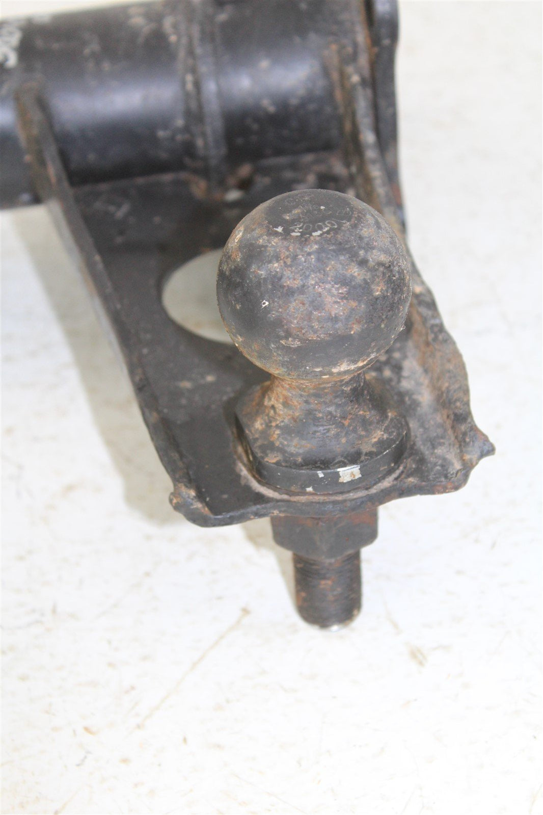 1998 Yamaha Grizzly 600 Rear Left Axle Carrier Housing 1 7/8" Tow Ball