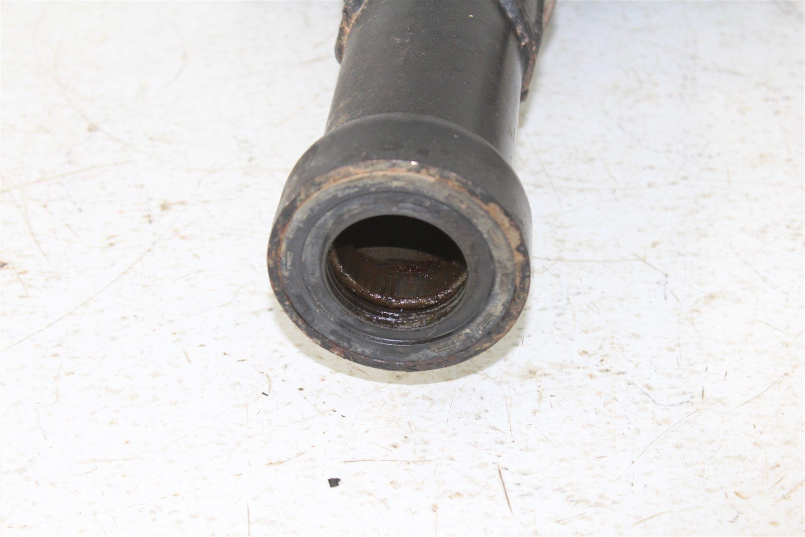 1998 Yamaha Grizzly 600 Rear Left Axle Carrier Housing 1 7/8" Tow Ball