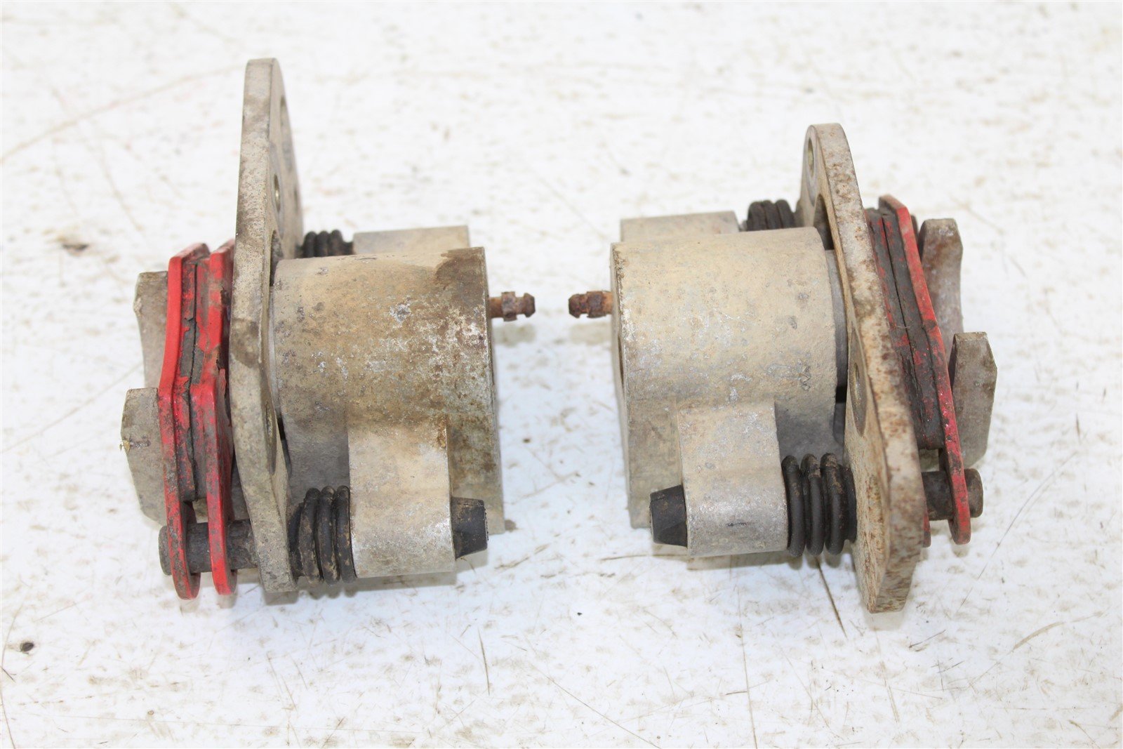 2000 Polaris Trailboss 325 Front Left Right Set Brake Caliper Calipers