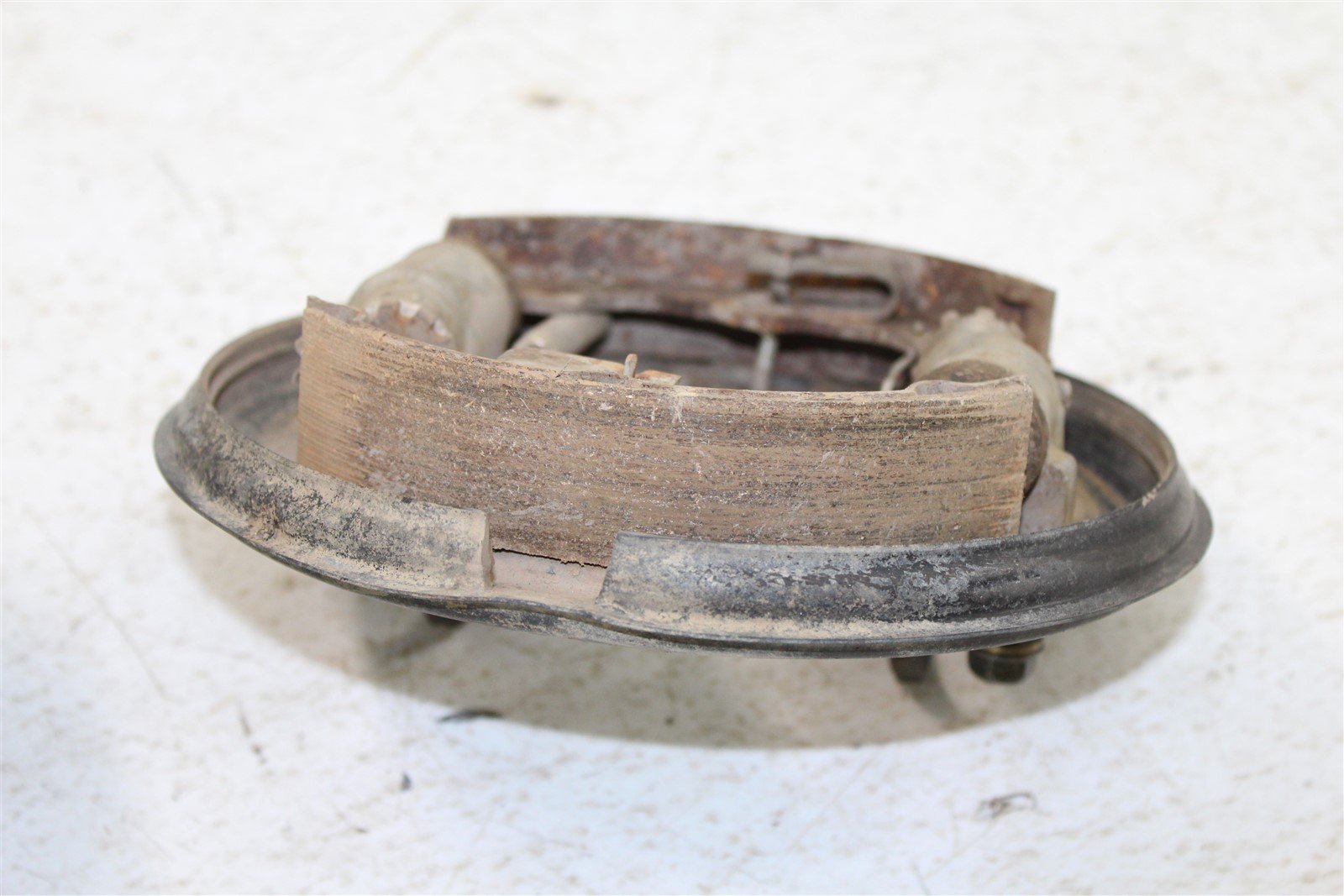 1986 Honda Fourtrax 350 Front Right Brake Drum Panel Hub Backing Plate