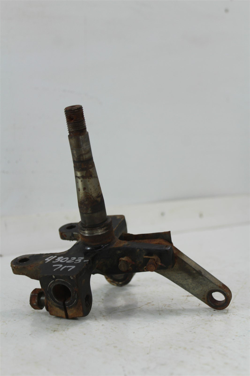 1987 Suzuki LT230 S Front Left Spindle Knuckle