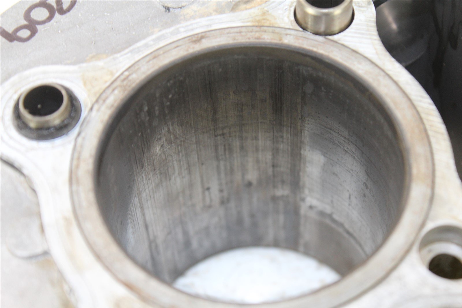 1986 Yamaha Moto-4 225 Engine Cylinder Jug