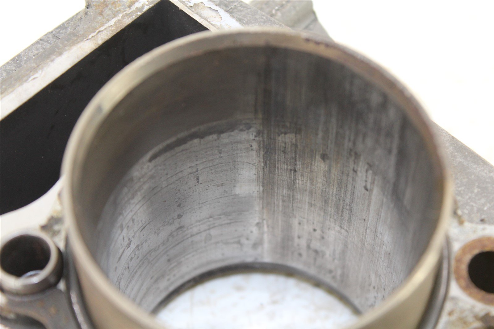 1986 Yamaha Moto-4 225 Engine Cylinder Jug