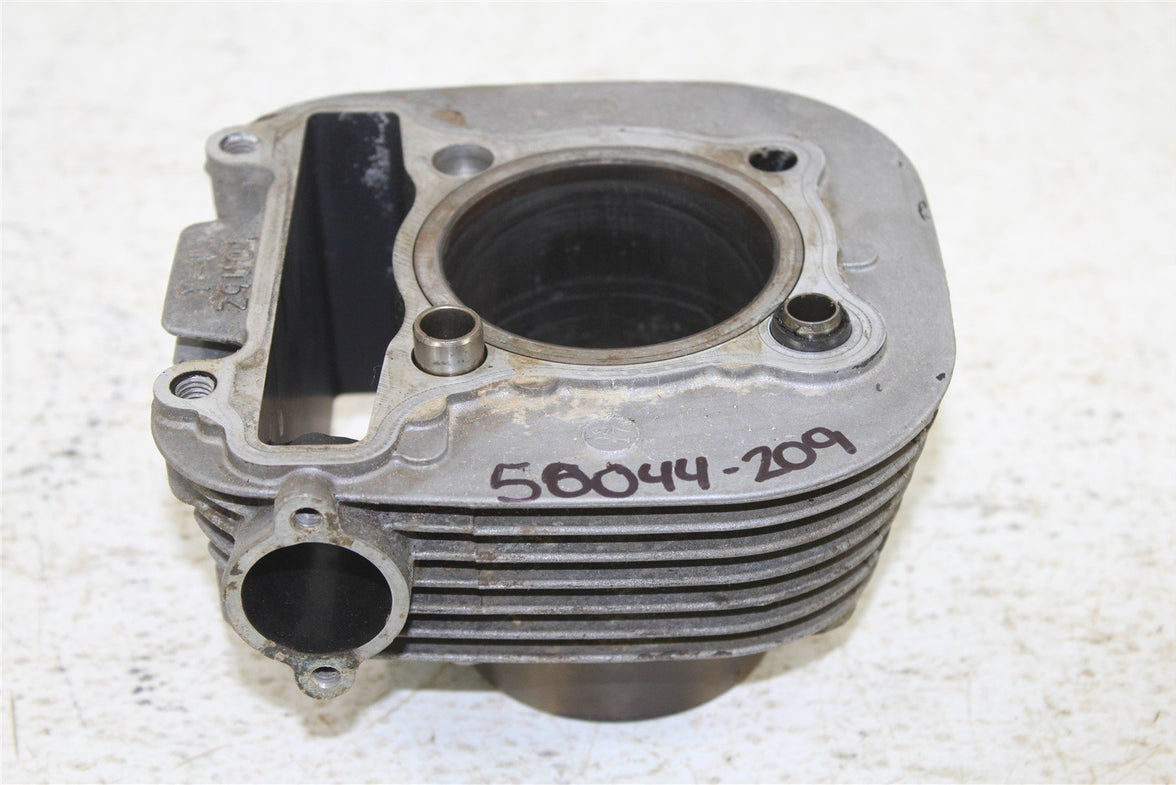 1986 Yamaha Moto-4 225 Engine Cylinder Jug