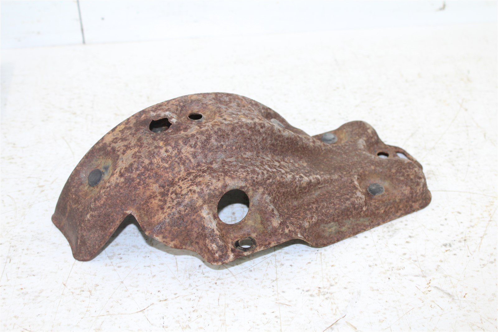 1985 Honda Fourtrax TRX 250 Skid Plate Engine Swingarm Differential Guard