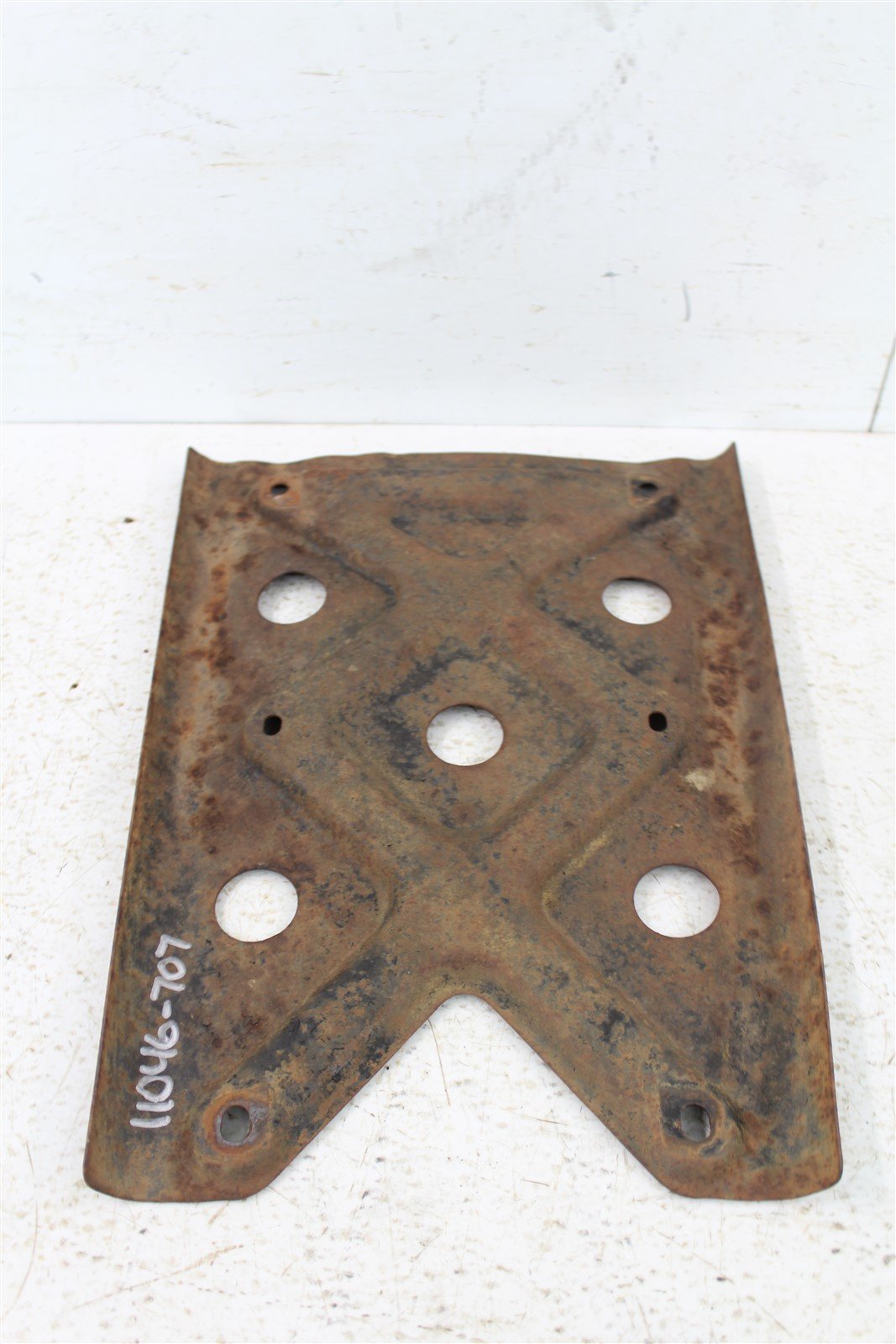 1985 Honda Fourtrax TRX 250 Skid Plate Engine Swingarm Differential Guard