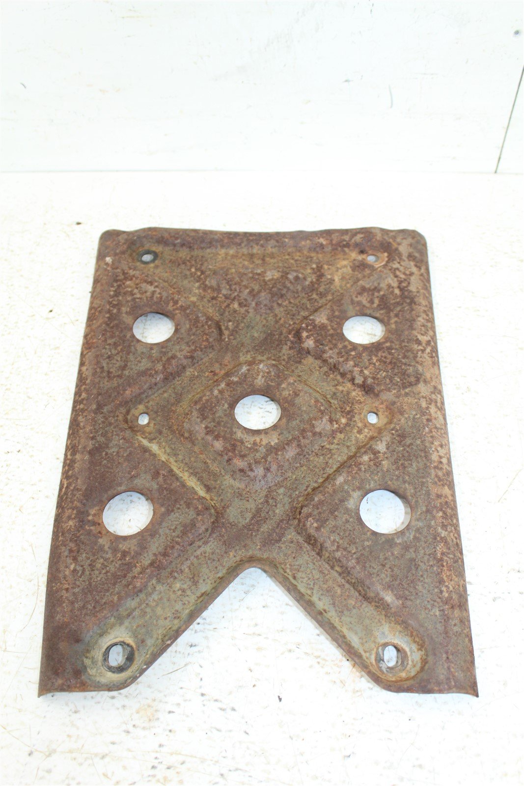 1985 Honda Fourtrax TRX 250 Skid Plate Engine Swingarm Differential Guard
