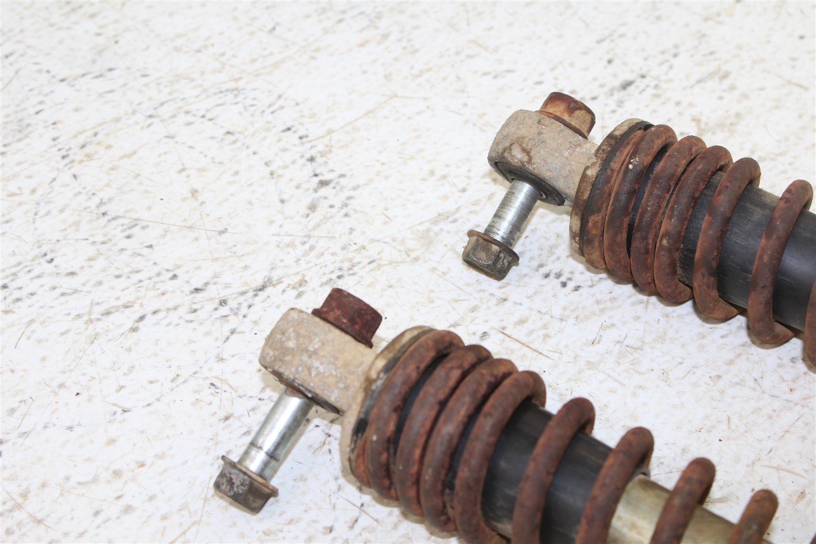 1985 Honda Fourtrax TRX 250 Front Shocks Spring Absorber Left Right