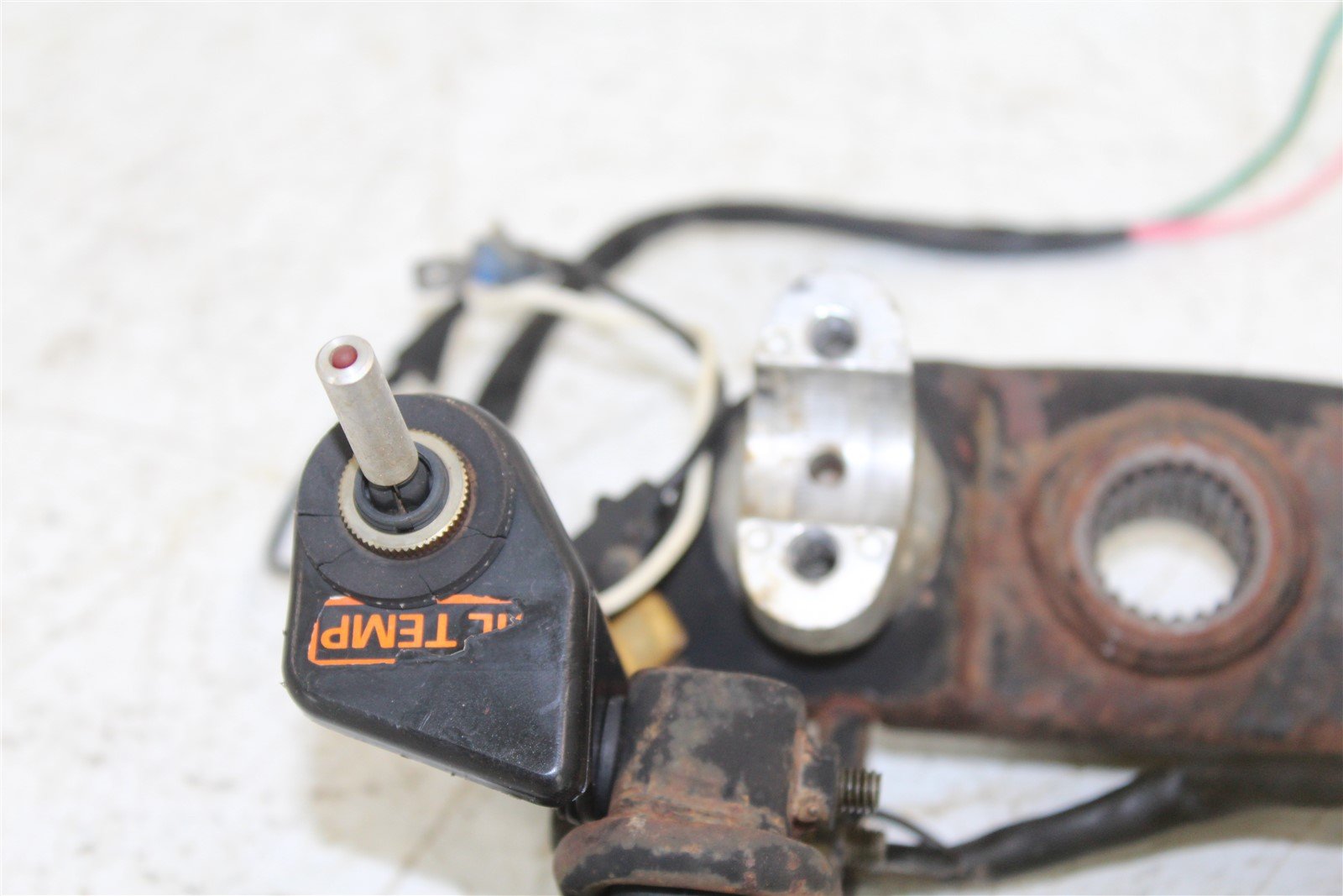 1985 Honda Fourtrax TRX 250 Handlebar Bar Mounts Headlight Mount