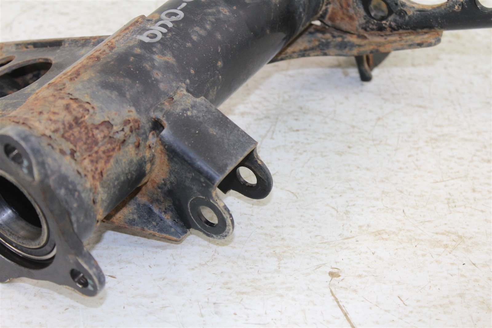 2000 Kawasaki Prairie 300 2x4 Axle Carrier Housing Tow Hitch