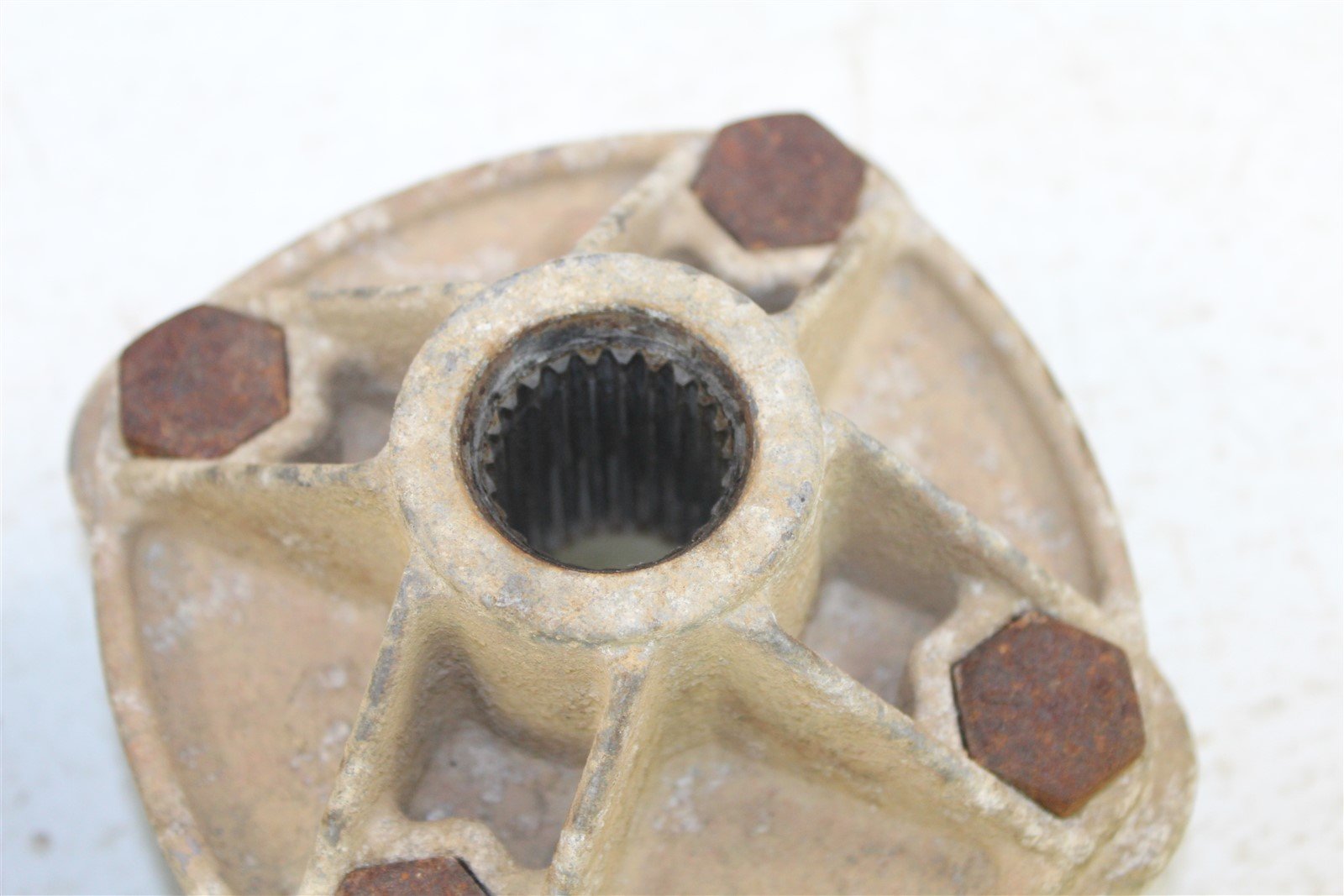 1996 Polaris Xpress 400 Rear Hubs Wheel Mount