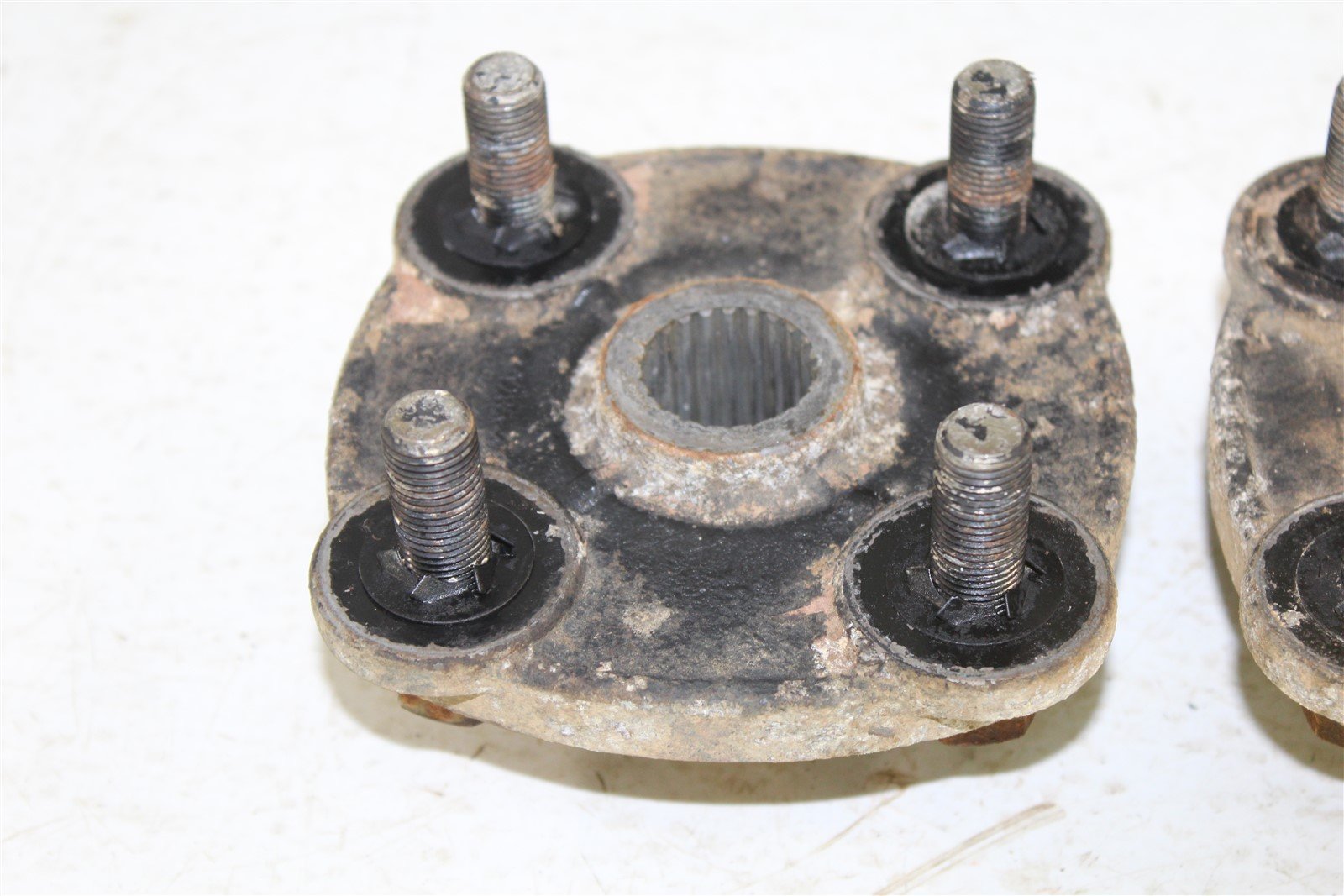 1996 Polaris Xpress 400 Rear Hubs Wheel Mount