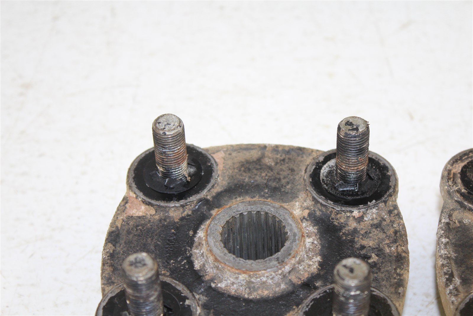 1996 Polaris Xpress 400 Rear Hubs Wheel Mount