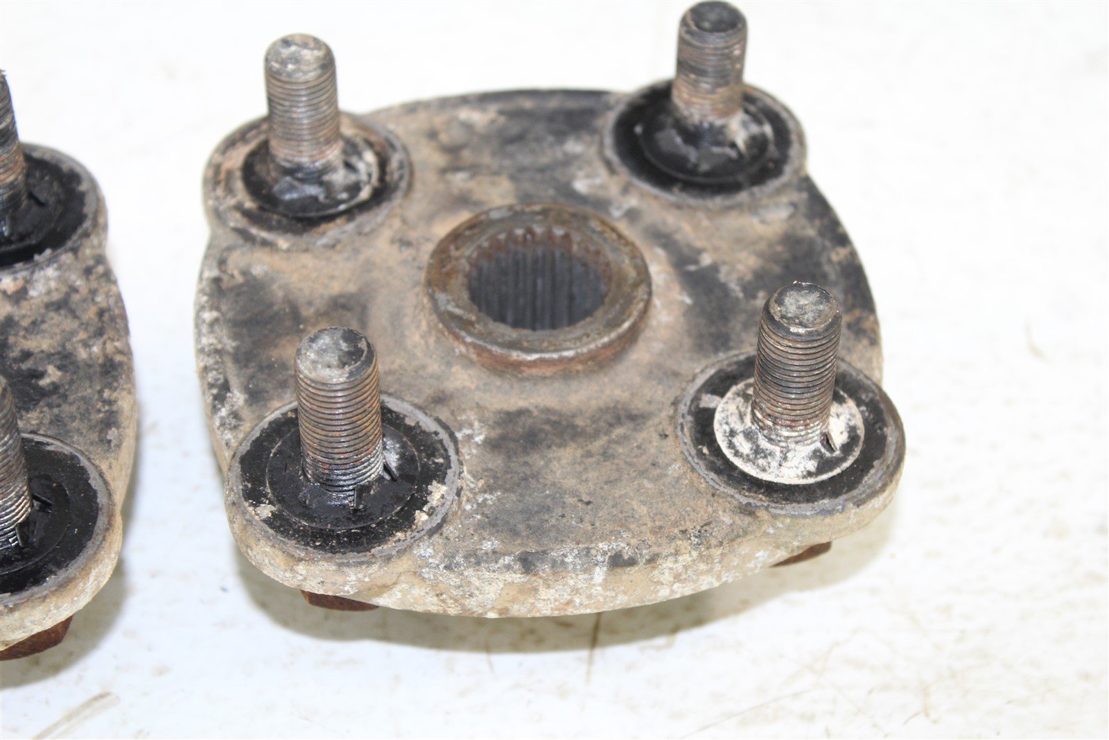 1996 Polaris Xpress 400 Rear Hubs Wheel Mount