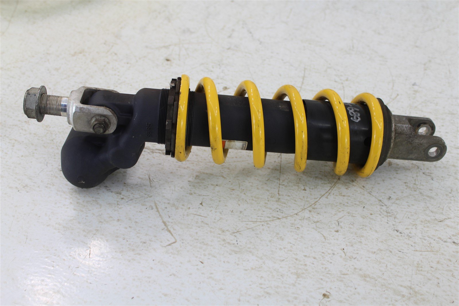 2004 Suzuki GSXR 600 Rear Shock Suspension Spring Absorber