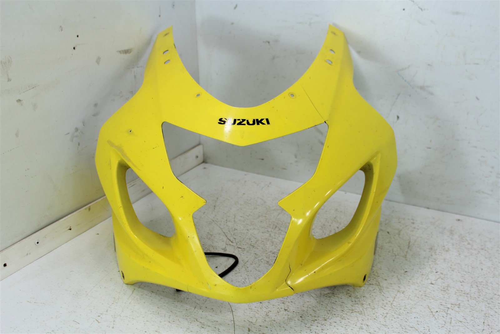 2004 Suzuki GSXR 600 Headlight Fairing Cover Front Cowl