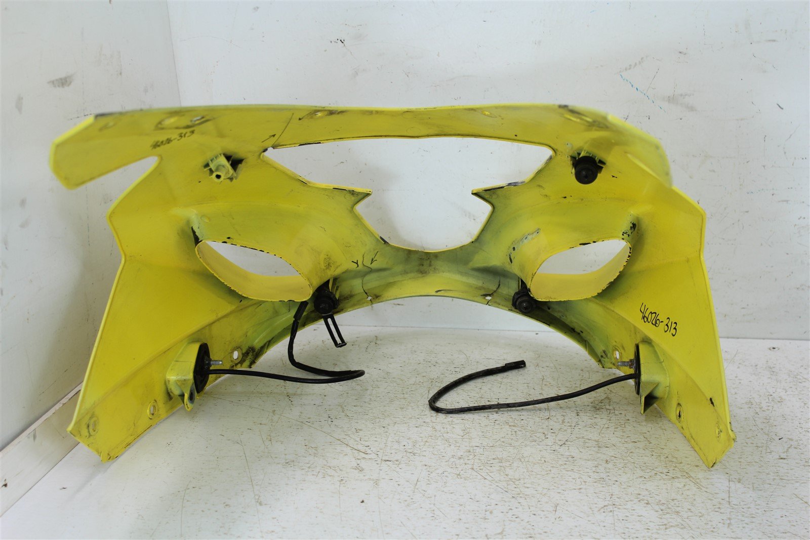 2004 Suzuki GSXR 600 Headlight Fairing Cover Front Cowl