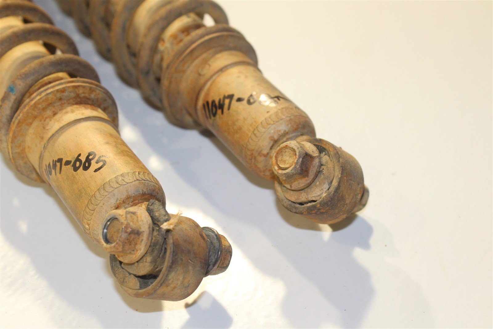 1997 Honda Fourtrax 300 2x4 Front Shocks Spring Absorber Left Right