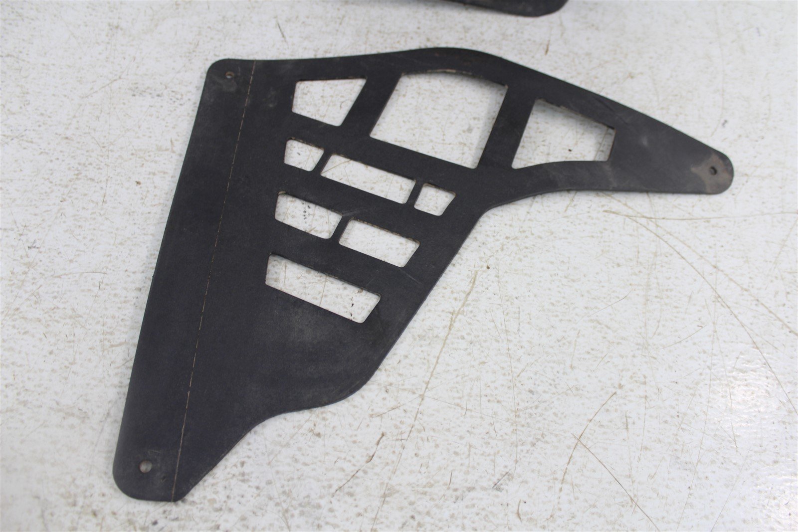 2002 Arctic Cat 300 2x4 Front Right Mudflap Mud Flap Kick Plate