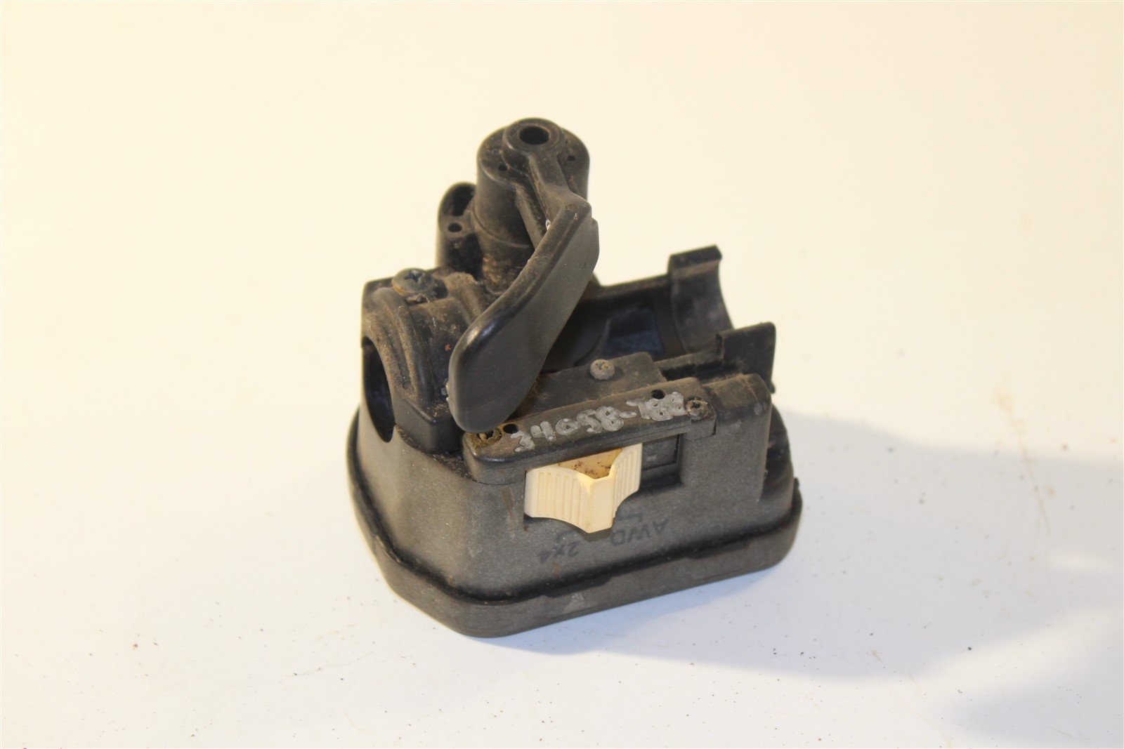 2005 Polaris Magnum 330 4x4 Throttle Lever Housing