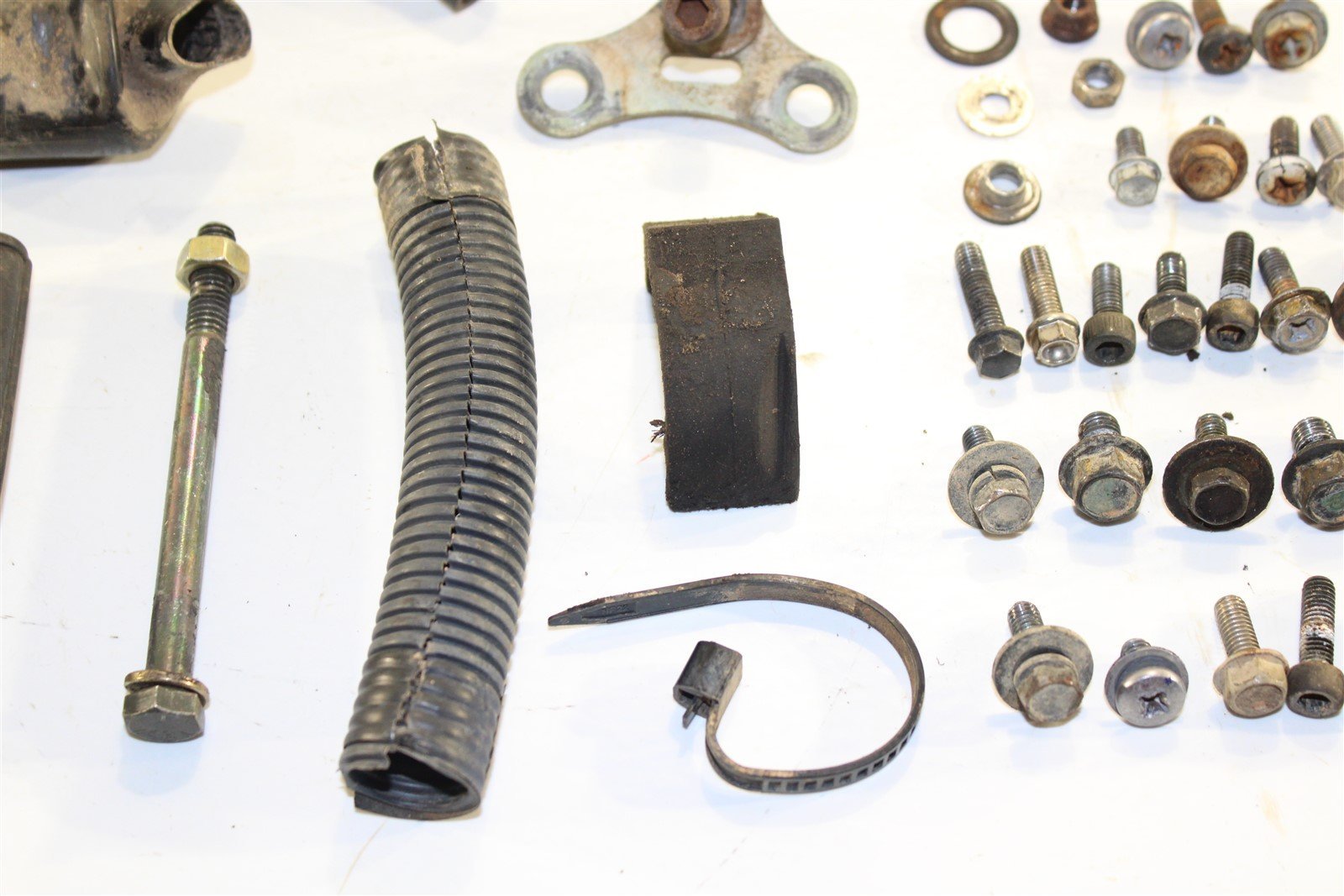 2008 Yamaha TTR 125E Chassis Bolt Kit Hardware