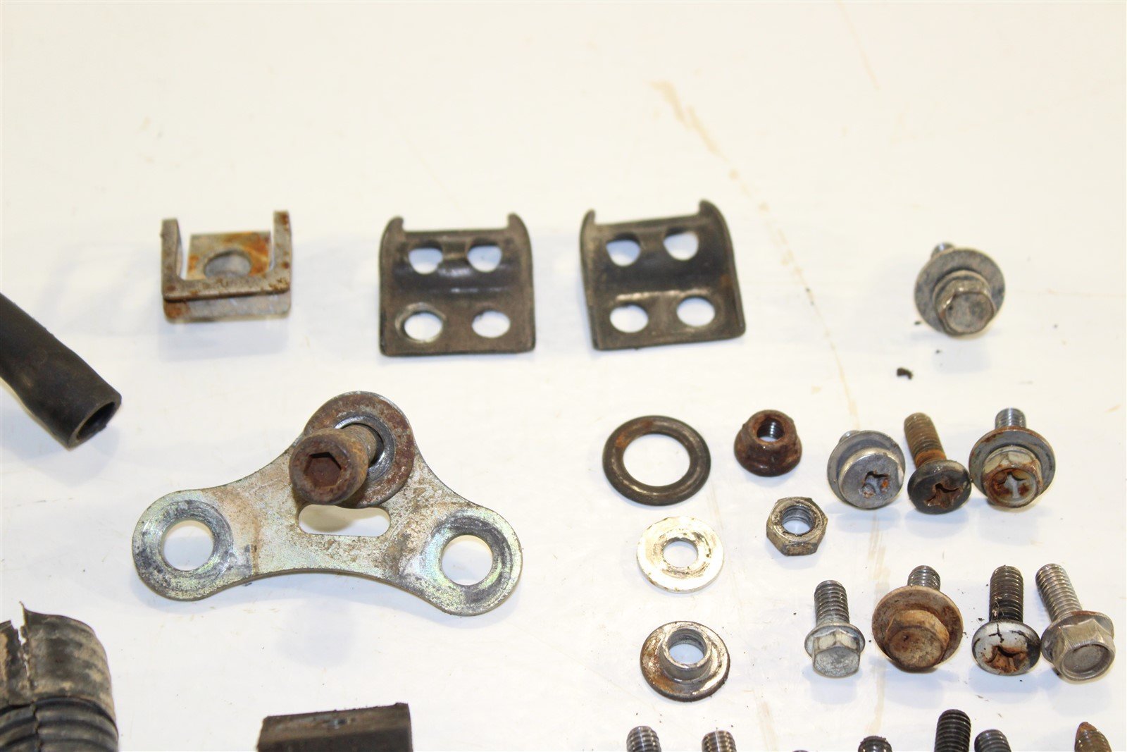 2008 Yamaha TTR 125E Chassis Bolt Kit Hardware