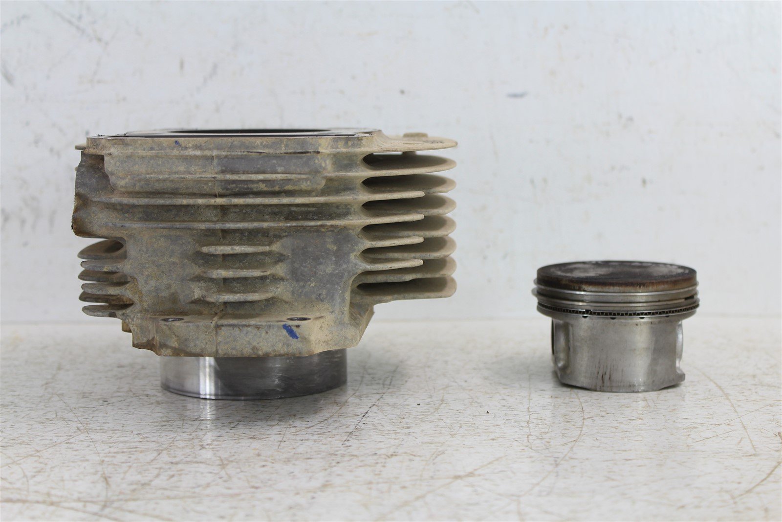 2005 Polaris Trailboss 330 Engine Cylinder Jug Piston