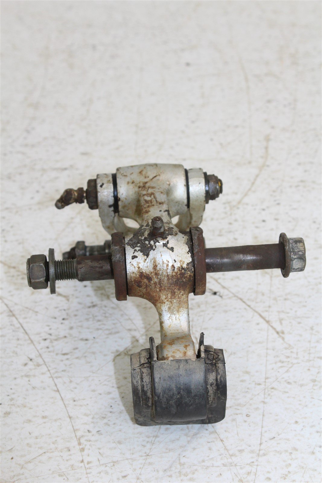 2003 Yamaha TTR 225R Linkage Suspension Link Rear Relay Arm