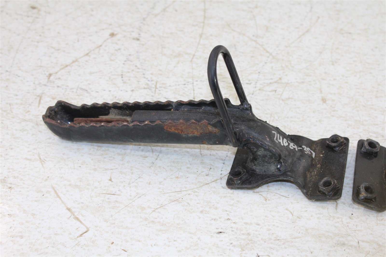 1999 Kawasaki Bayou 300 4x4 Foot Pegs Rests Set Left Right