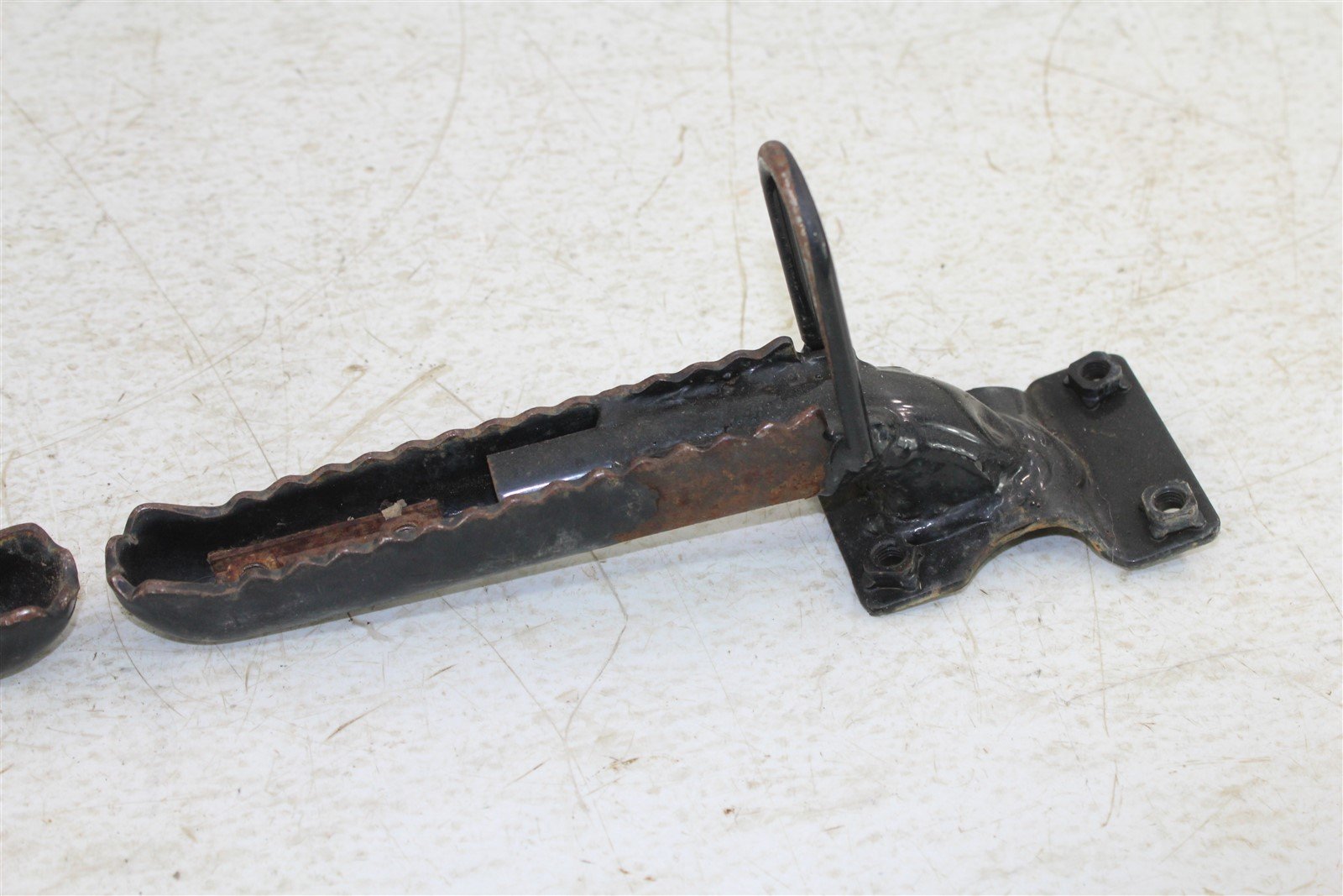 1999 Kawasaki Bayou 300 4x4 Foot Pegs Rests Set Left Right