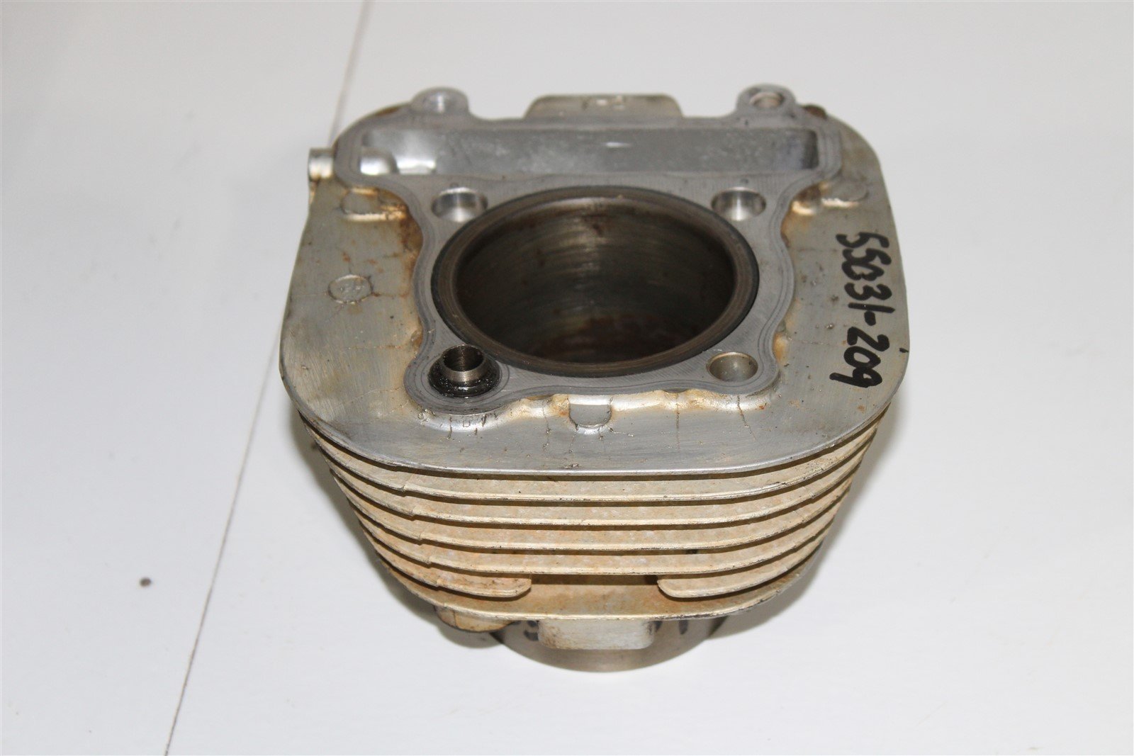2001 Yamaha TTR 225 Engine Cylinder Jug