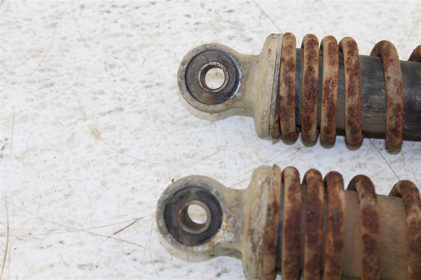 1986 Honda Fourtrax 250 Front Shocks Spring Absorber Left Right