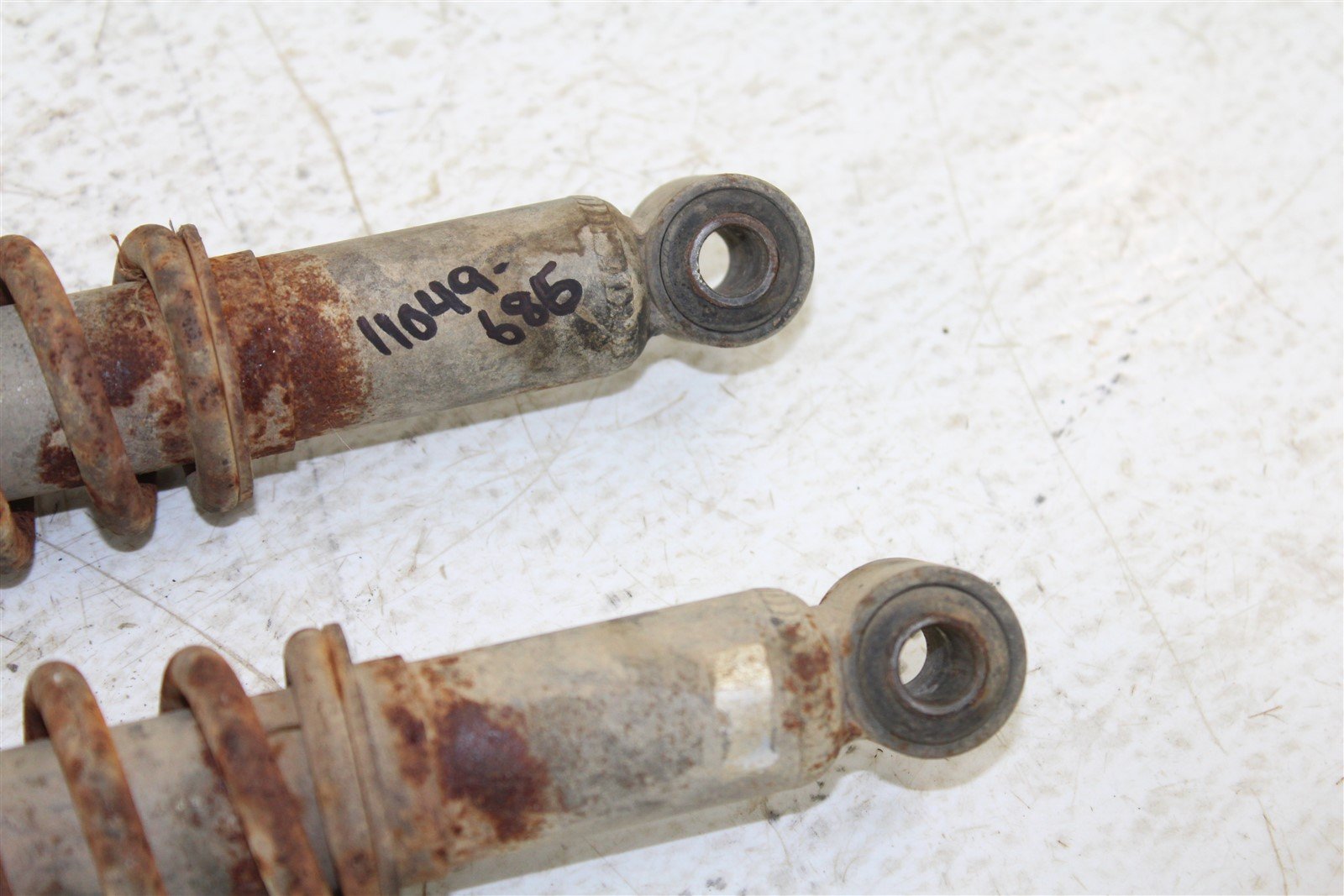 1986 Honda Fourtrax 250 Front Shocks Spring Absorber Left Right