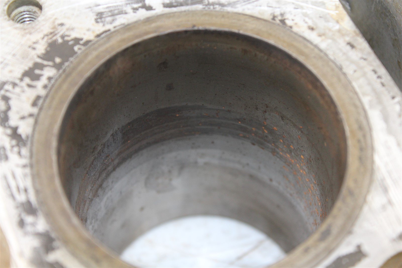 1986 Honda Fourtrax 250 Engine Cylinder Jug Piston