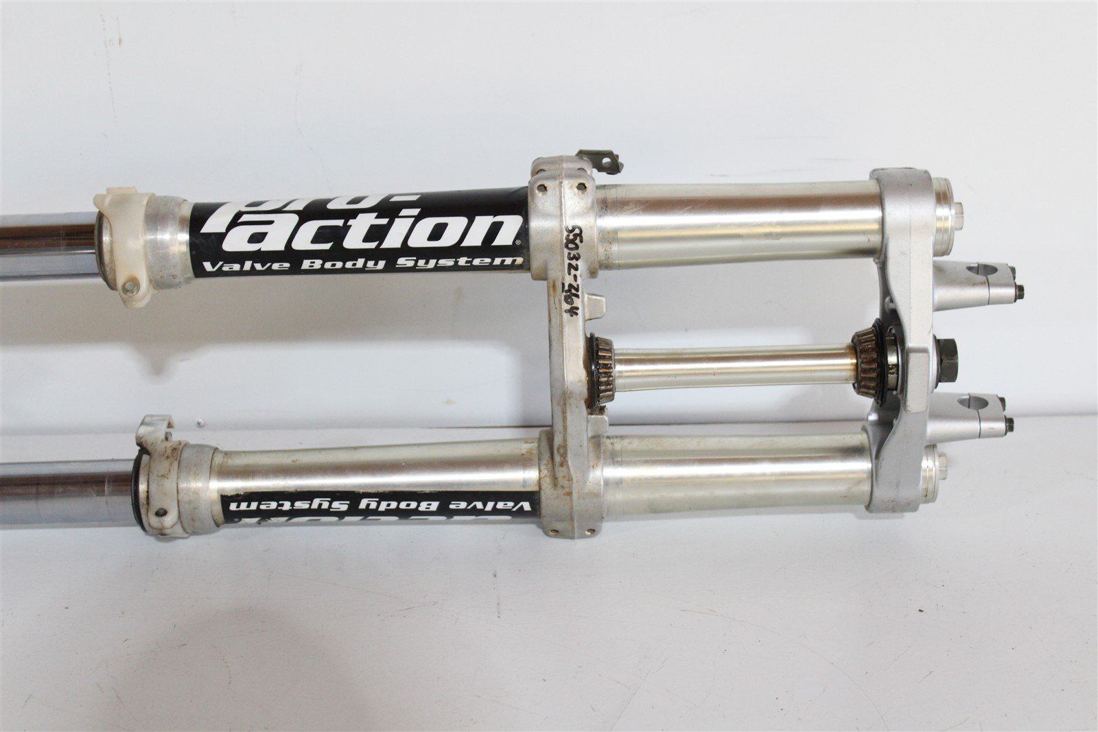 2002 Yamaha YZ426F Fork Tubes Front Suspension Triple Clamps