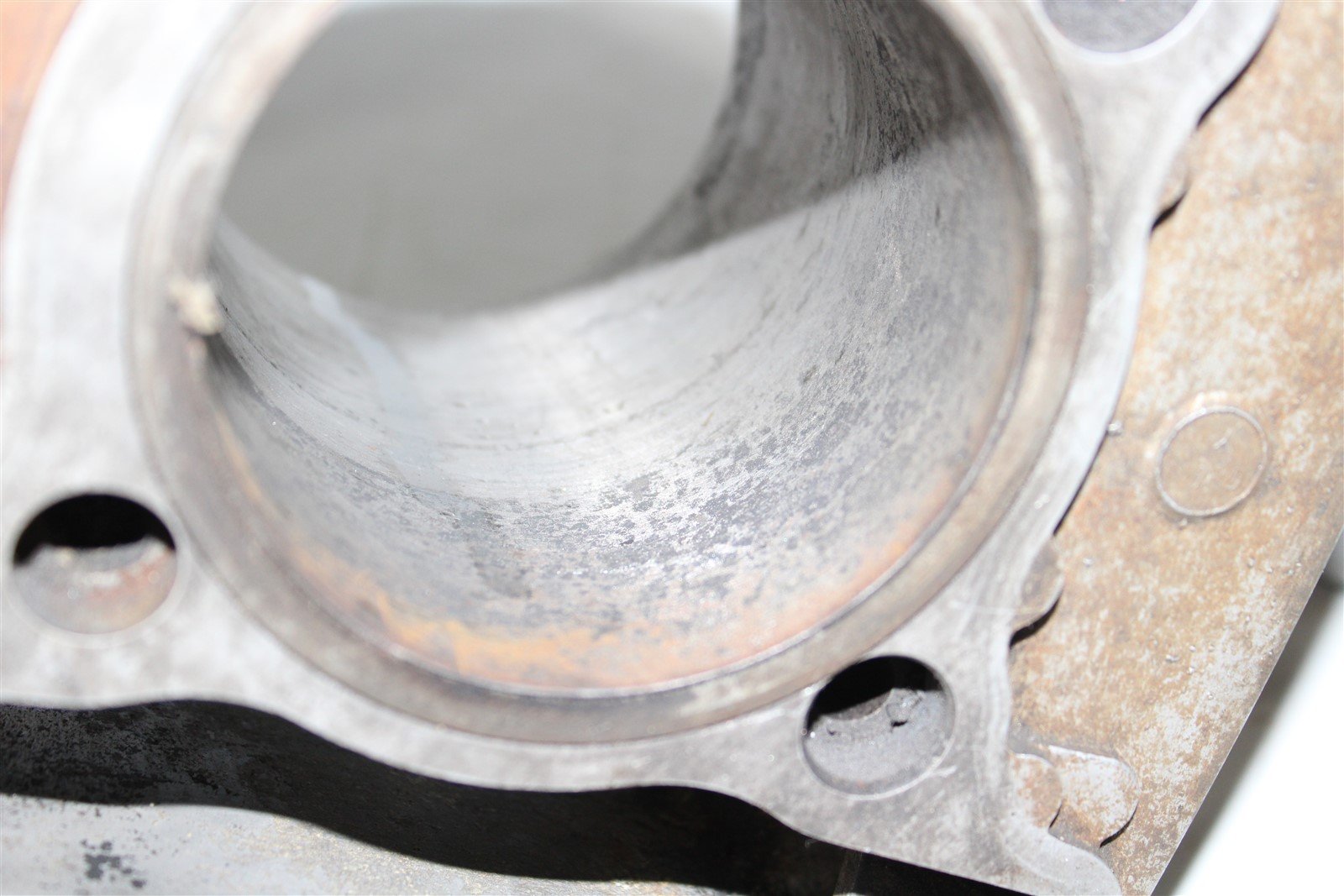 1986 Yamaha Moto 4 225 Engine Cylinder Jug Piston