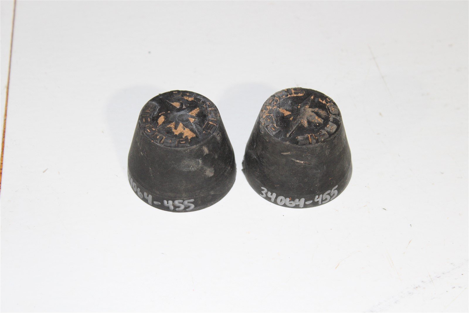 2000 Polaris Sportsman 335 4x4 Hub Caps Rear