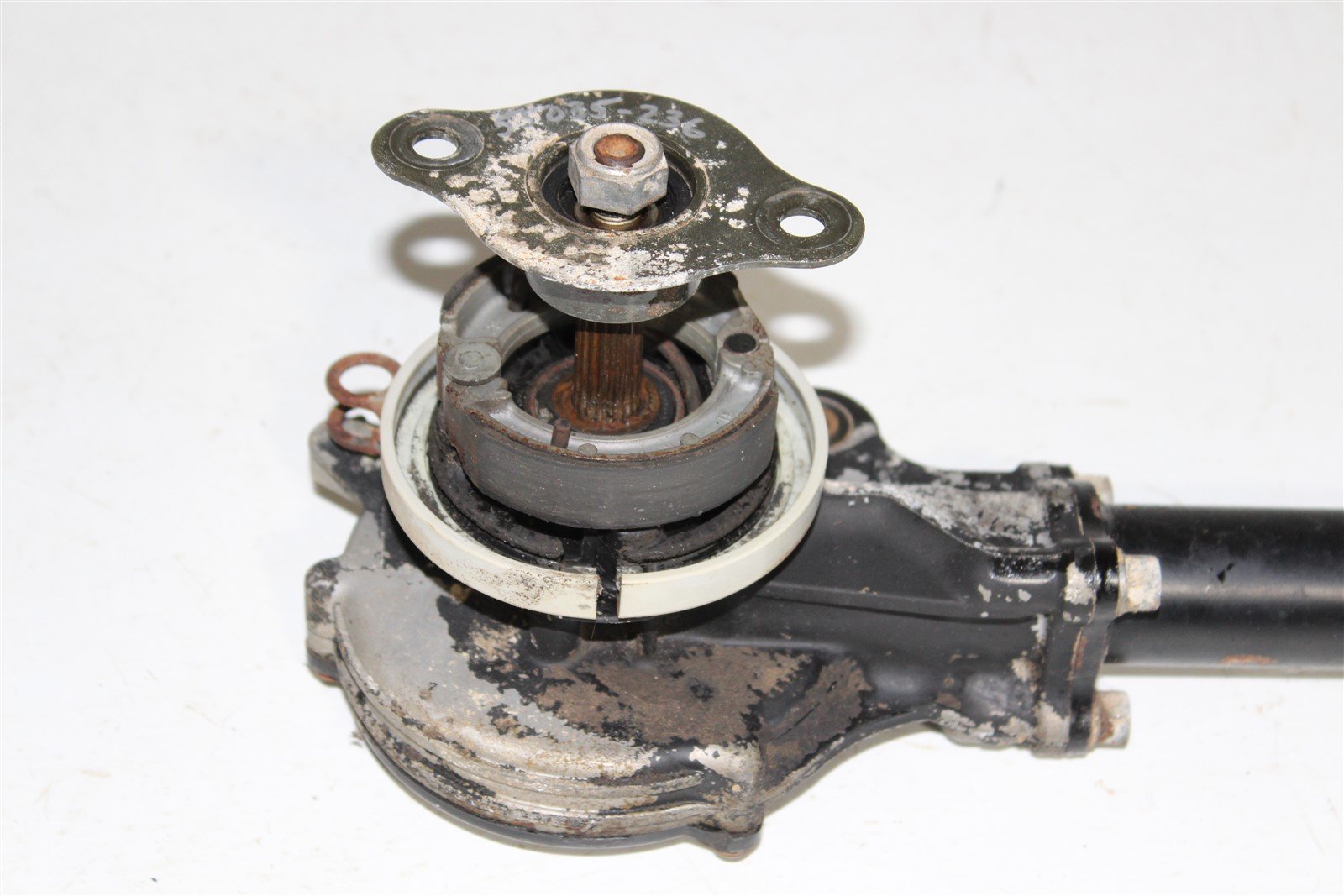 1982 Yamaha PW50 Rear Differential Brake Drum Driveshaft Housing