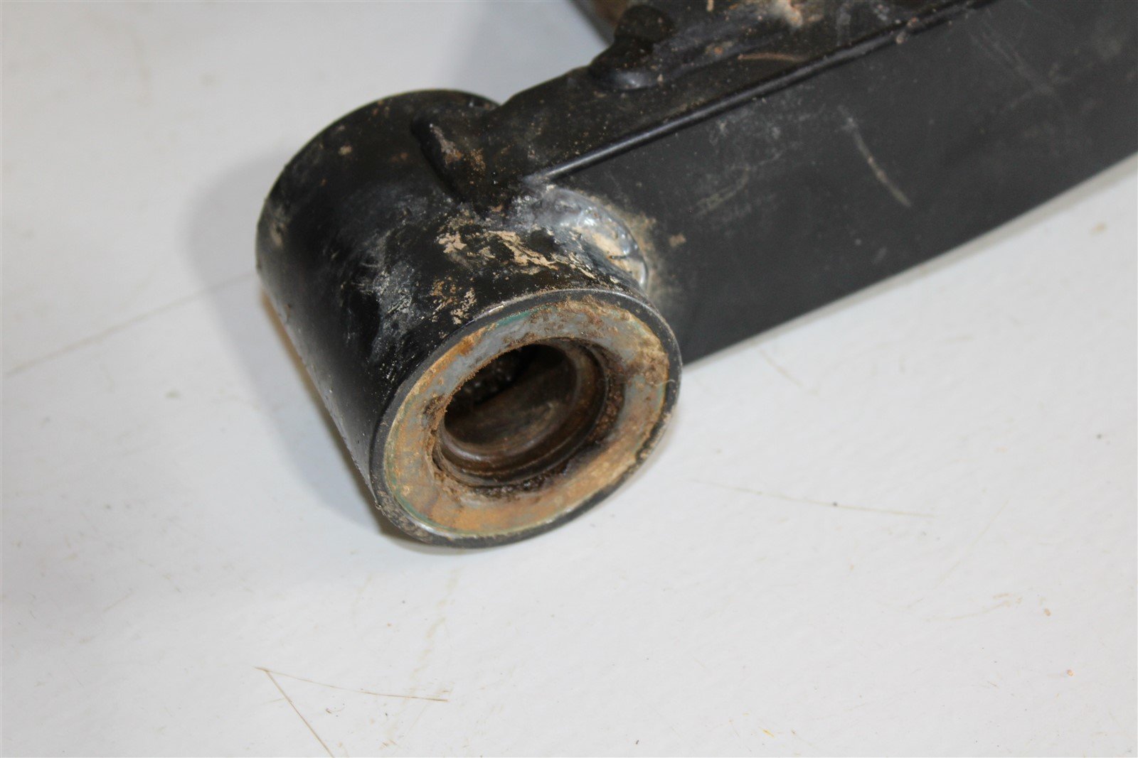 2000 Polaris Magnum 325 2x4 Swing Arm