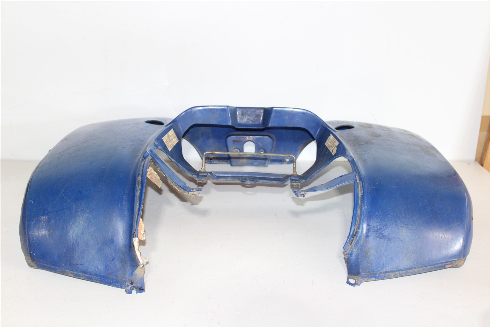 2000 Polaris Magnum 325 2x4 Rear Fender Plastics