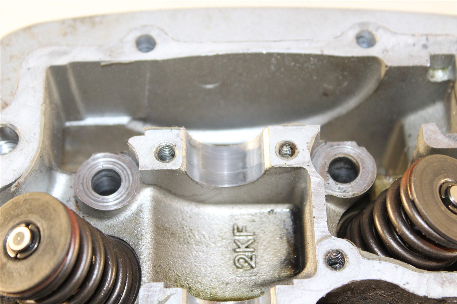 2000 Yamaha Grizzly 600 Cylinder Head Valves